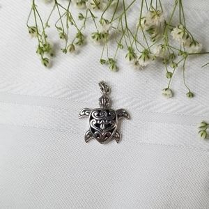 Turtle Pendant in Sterling Silver